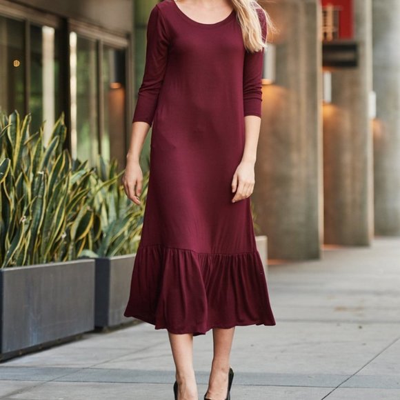 Burgundy ruffle hem modest midi dress - Picture 2 of 2